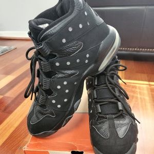 Men's Nike Air Max2 CB '94 - Black/Dark Charcoal - Met Silver - Size 9